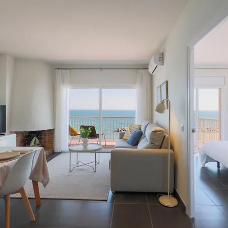 Seafront Views In Sant Antoni Apartamento *